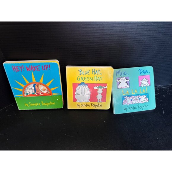 Sandra Boynton Board Book Set: Hey! Wake Up! Blue Hat Green Hat Moo Baa La La La - Picture 1 of 11